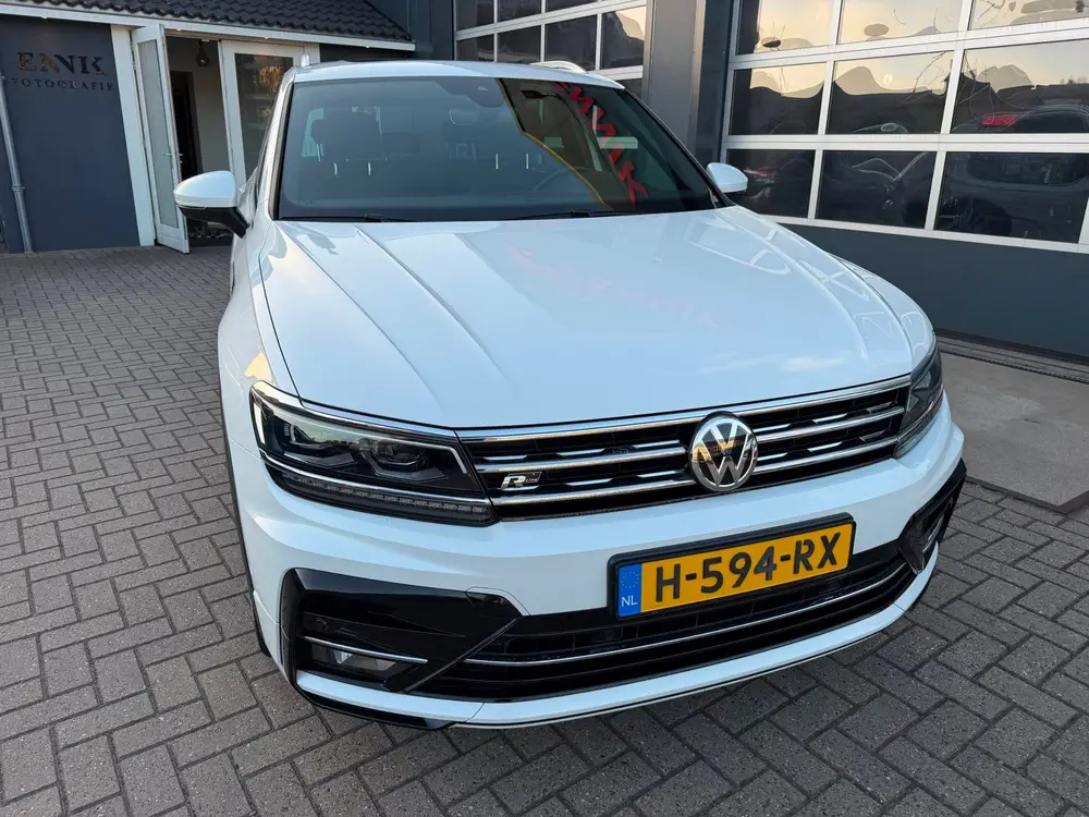 Volkswagen Tiguan 1.5 TSI ACT Highline Business R-Line / Pan uit 2020, foto 3