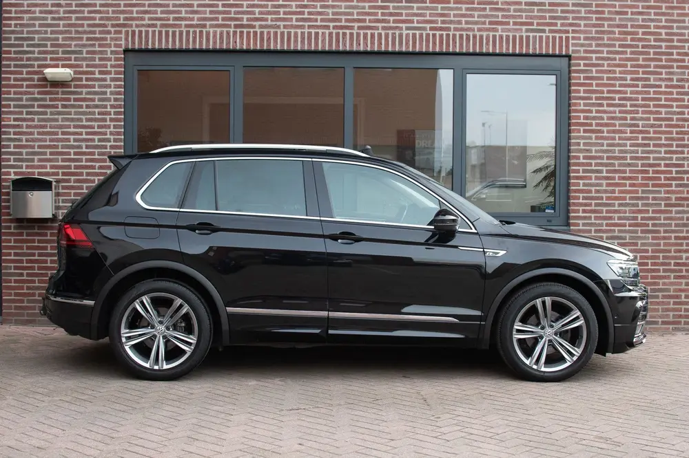 Volkswagen Tiguan 1.5 TSI ACT Highline Business R|360 camera uit 2019, foto 9