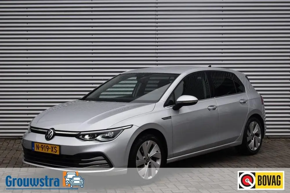 Volkswagen GOLF 1.5 ETSI STYLE / ADAP. CRUISE / MASSAGE+MEMO uit 2020