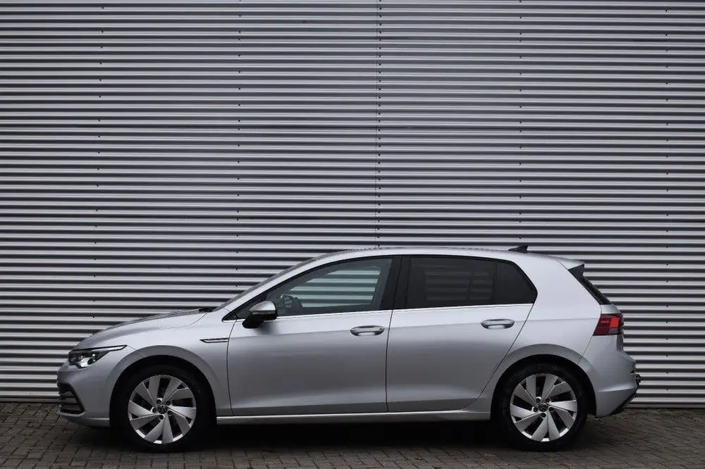 Volkswagen GOLF 1.5 ETSI STYLE / ADAP. CRUISE / MASSAGE+MEMO uit 2020, foto 2