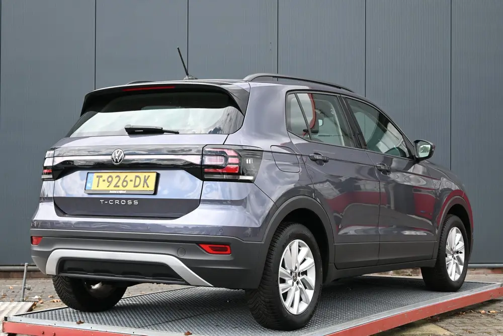 Volkswagen T-Cross 1.0 TSI Life (bj 2023) uit 2023, foto 3