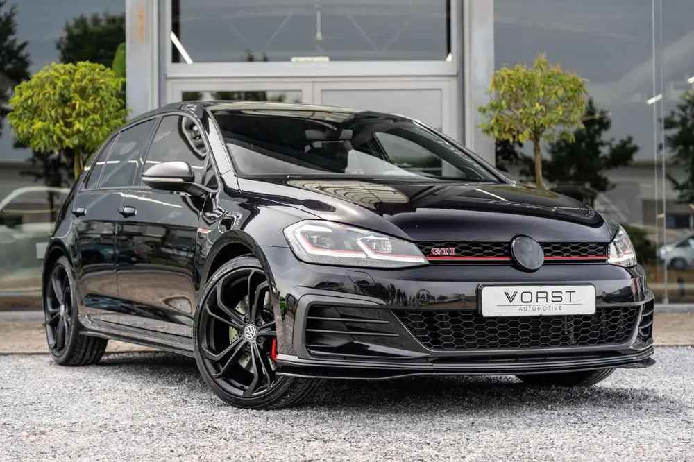 Volkswagen Golf 2.0 TSI GTI TCR Pano Dsg Akrapovic uit 2020, foto 3