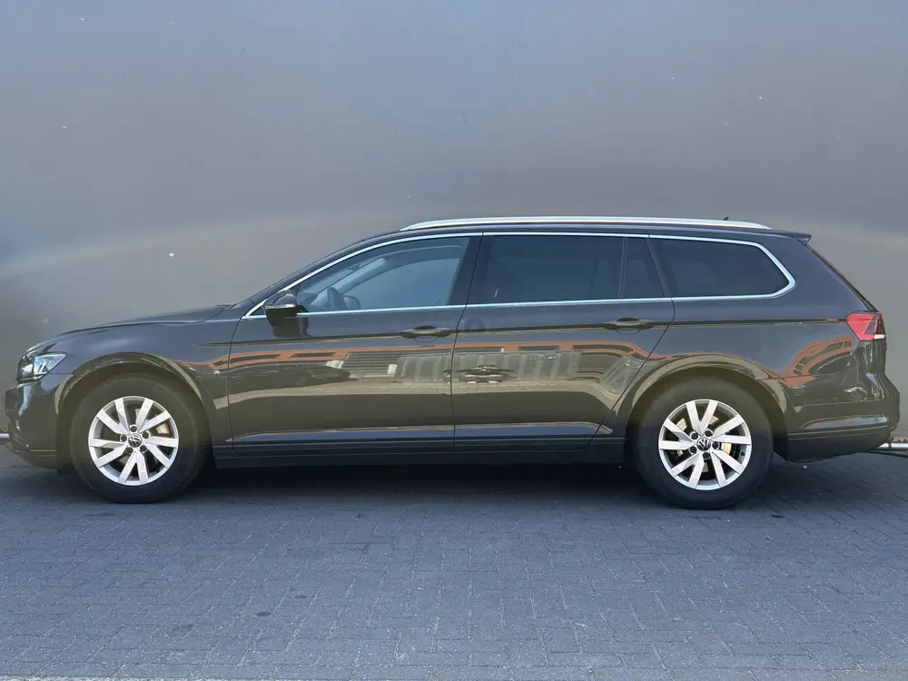 Volkswagen Passat Variant BWJ 2021 1.5 150 PK TSI Business A uit 2021, foto 12