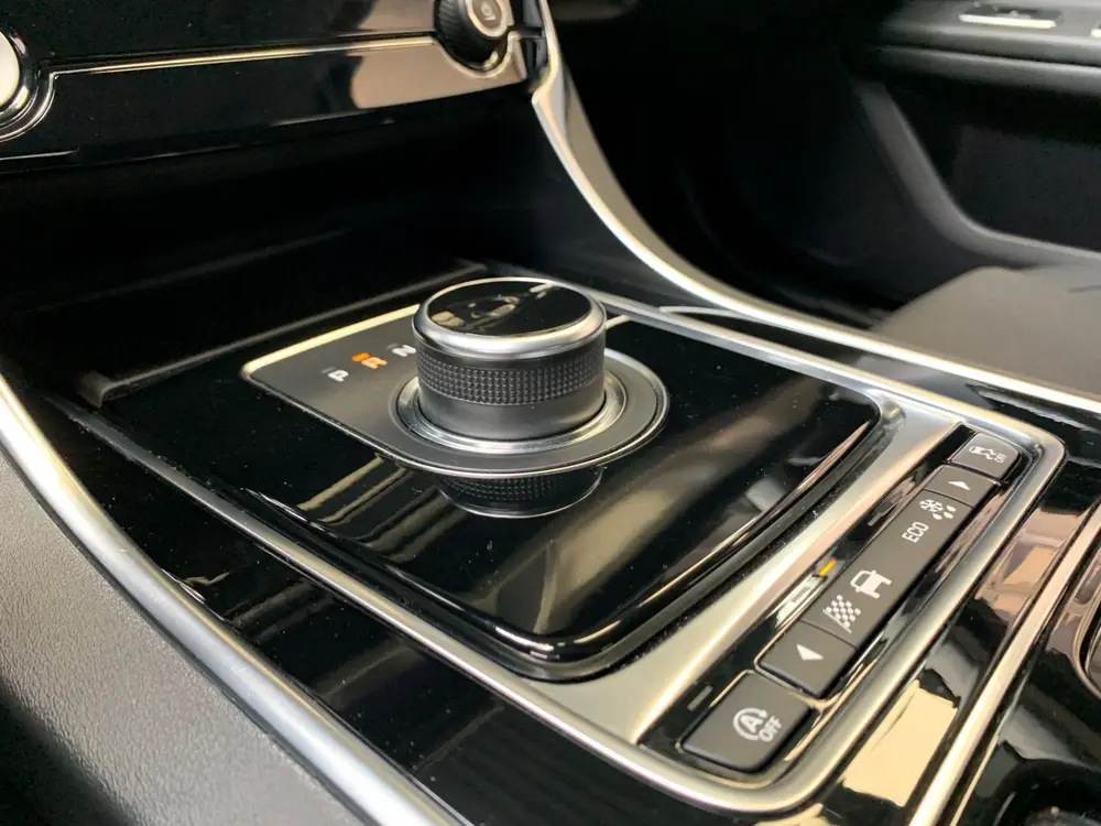 Jaguar XF 2.0t Prestige VIRTUAL COCKPIT-NAVI-LANE ASSIST-ECC uit 2019, foto 9