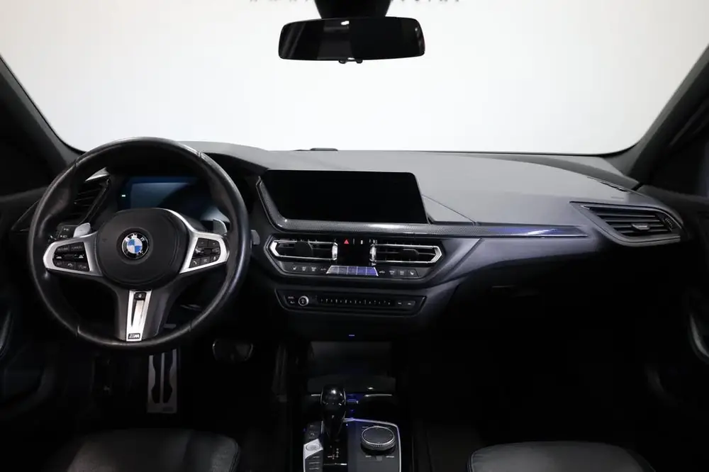 BMW 1-Serie M135i xDrive 306+PK M-PERFORMANCE/LED/VIRTUAL/SF uit 2020, foto 2