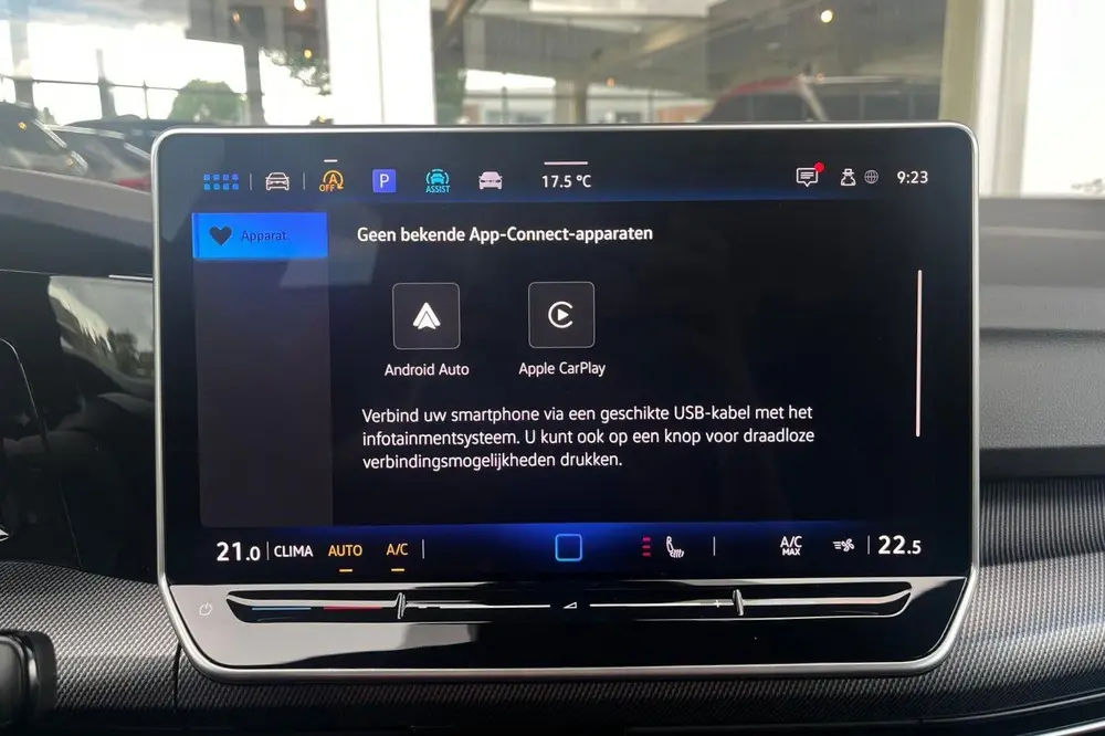 Volkswagen Golf 1.5 eTSI R-Line Edition | MATRIX | ADAPTIVE uit 2024, foto 15