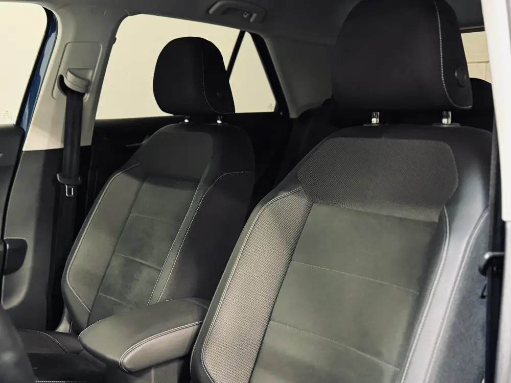 Volkswagen T-Roc 1.5 TSI DSG Style | IQ Light | Camera | Sto uit 2023, foto 4