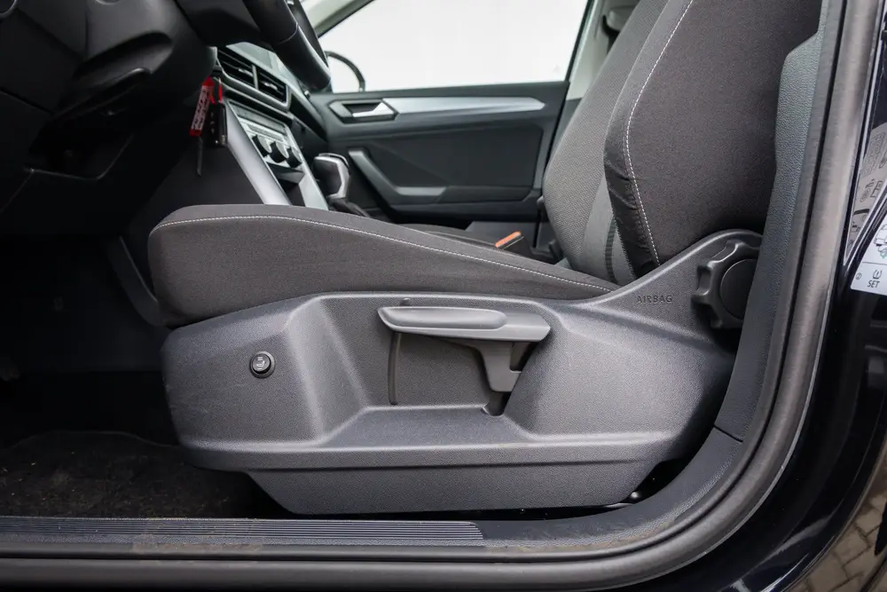 Volkswagen T-Roc 1.5 TSI Life nlauto Stoelverwarming | PDC | uit 2023, foto 10