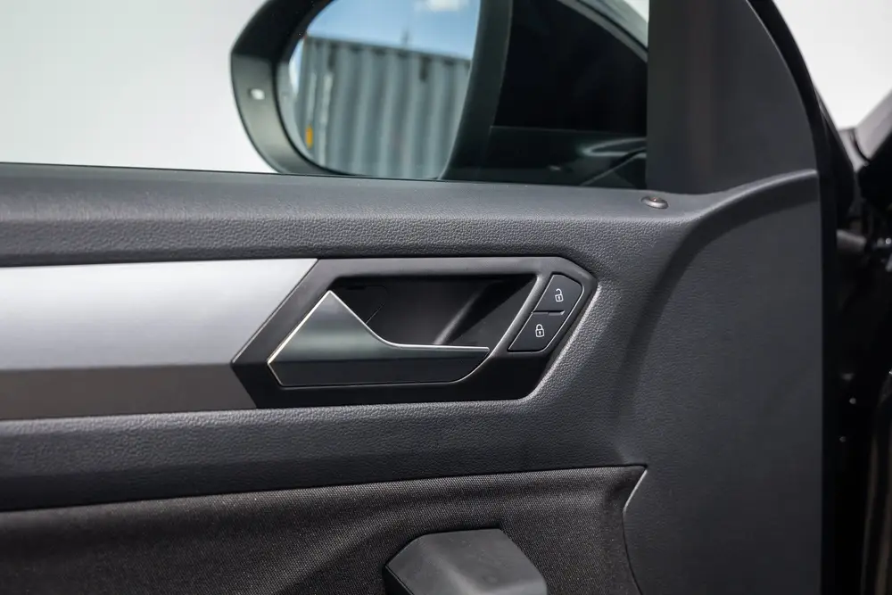 Volkswagen T-Roc 1.5 TSI Life nlauto Stoelverwarming | PDC | uit 2023, foto 11