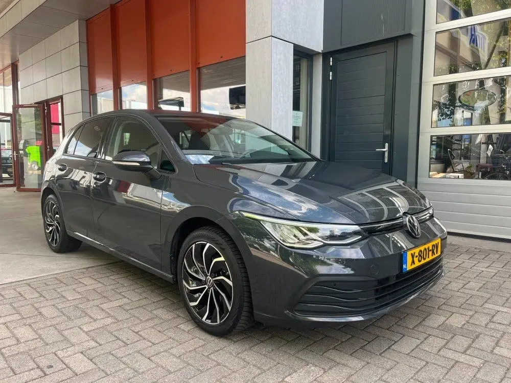Volkswagen Golf 1.0 ETSI LIFE uit 2024