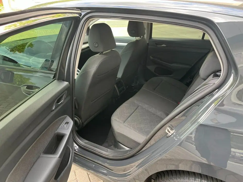 Volkswagen Golf 1.0 ETSI LIFE uit 2024, foto 13