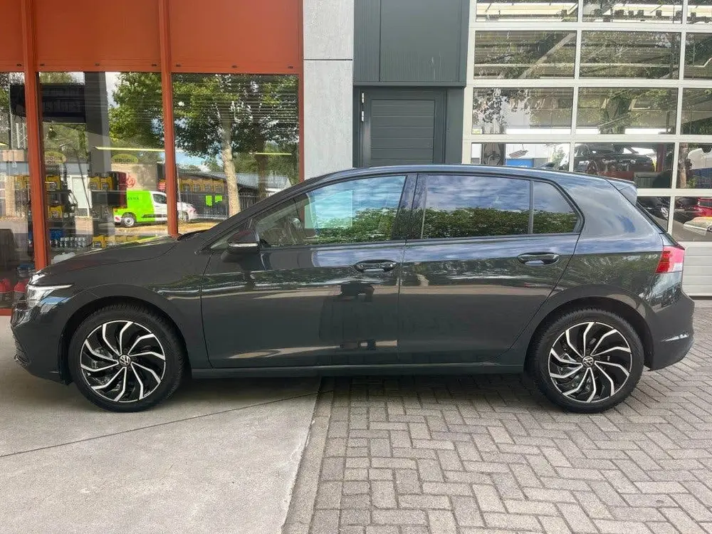 Volkswagen Golf 1.0 ETSI LIFE uit 2024, foto 4
