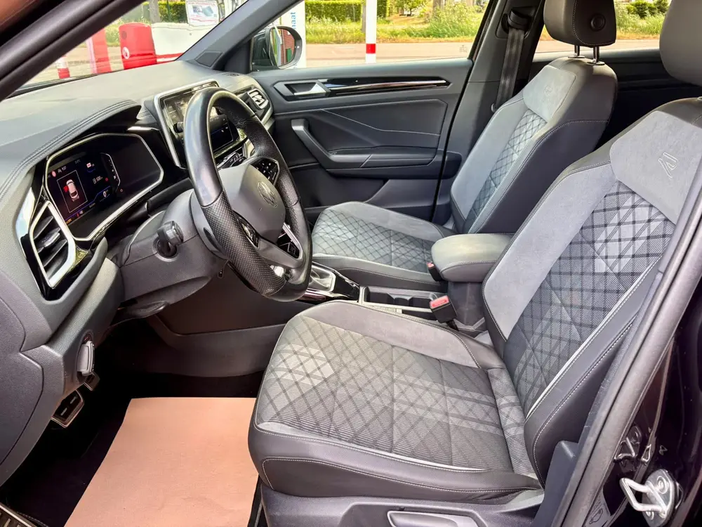 Volkswagen T-Roc 1.5 TSI R-Line,Camera,Navi,Trekhaak uit 2022, foto 4