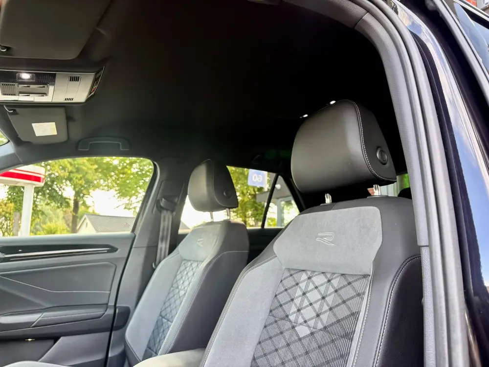 Volkswagen T-Roc 1.5 TSI R-Line,Camera,Navi,Trekhaak uit 2022, foto 5