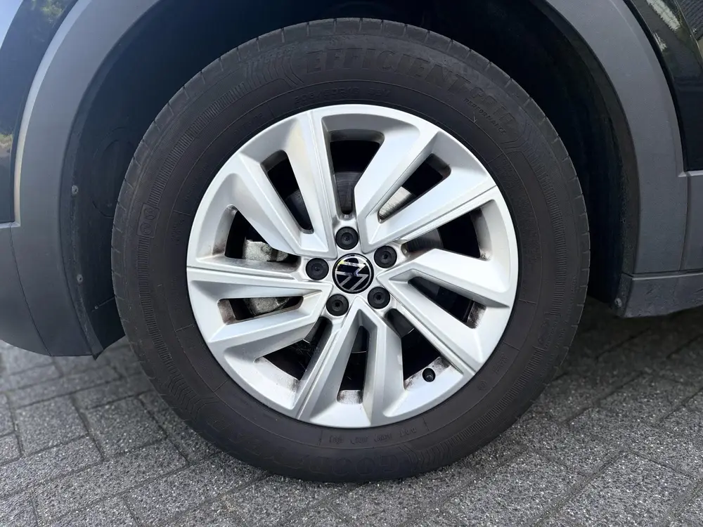 Volkswagen T-Cross 1.0 110pk TSI Style | Parkeersensoren voo uit 2023, foto 13
