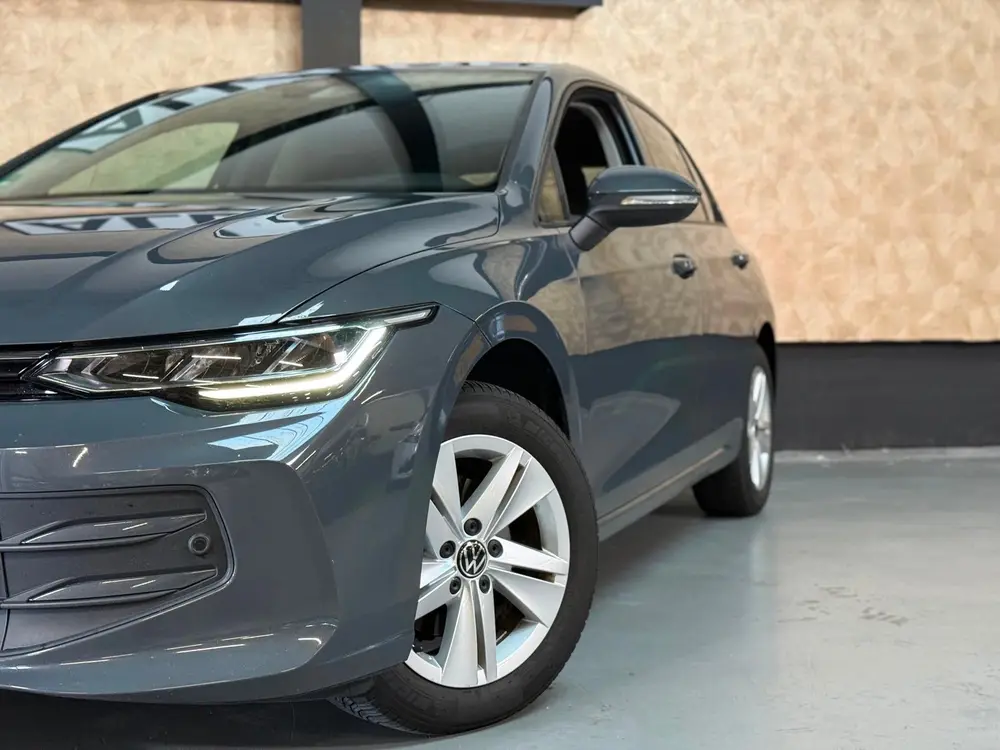 Volkswagen Golf 1.5 eTSI Life Edition | Stoel/Stuurverwarmin uit 2025, foto 2