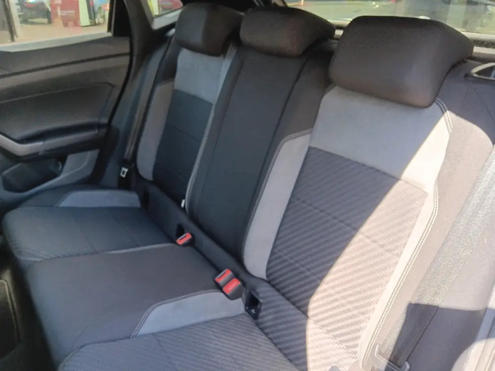 Volkswagen Polo 1.0 TSI Highline Business R-LINE 2X|VIRTUAL uit 2021, foto 18