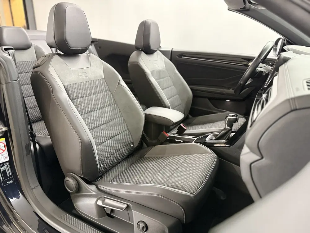 Volkswagen T-Roc Cabrio 1.5 TSI R-Line 150PK DSG | Virtual | uit 2022, foto 4