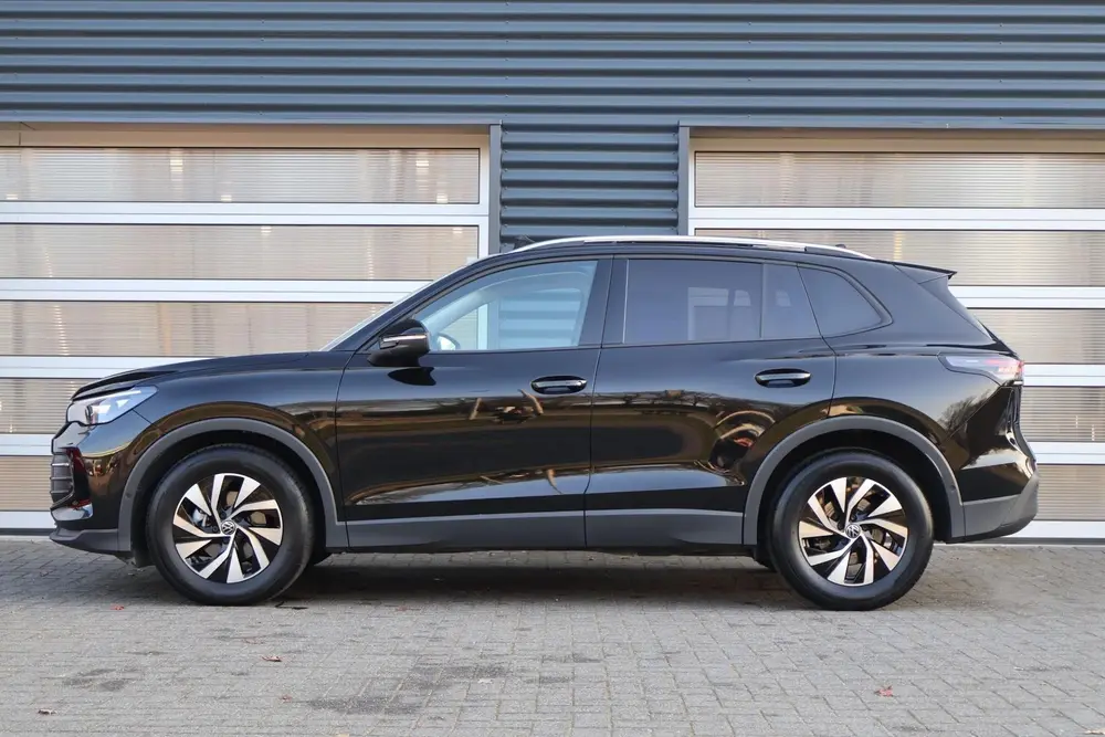 Volkswagen Tiguan 1.5 eTSI 150pk DSG Life Edition | Panorama uit 2025, foto 13