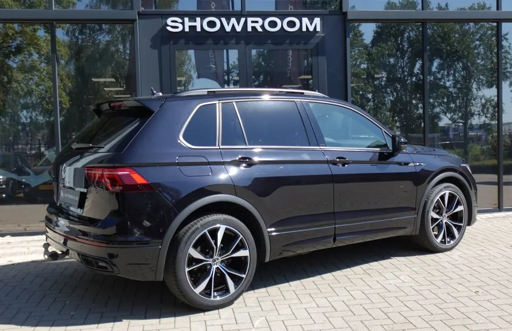 Volkswagen Tiguan 1.5 TSI R-Line PANO KEYLESS CAM uit 2023, foto 16