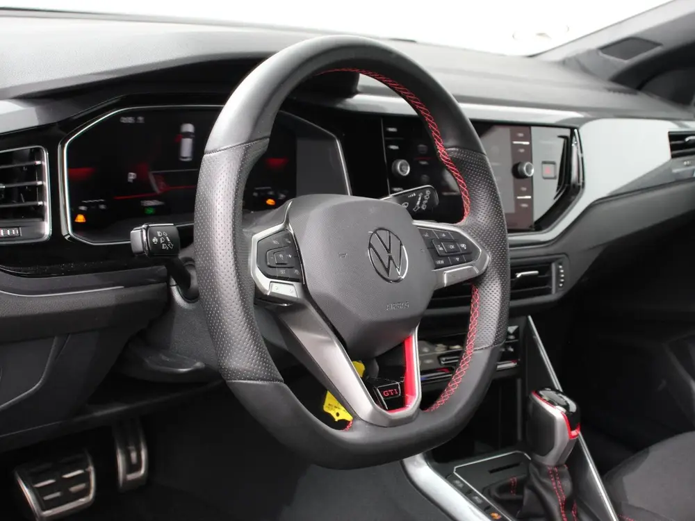 Volkswagen Polo 2.0 TSI GTI 207pk Automaat Digitale Cockpit uit 2024, foto 8