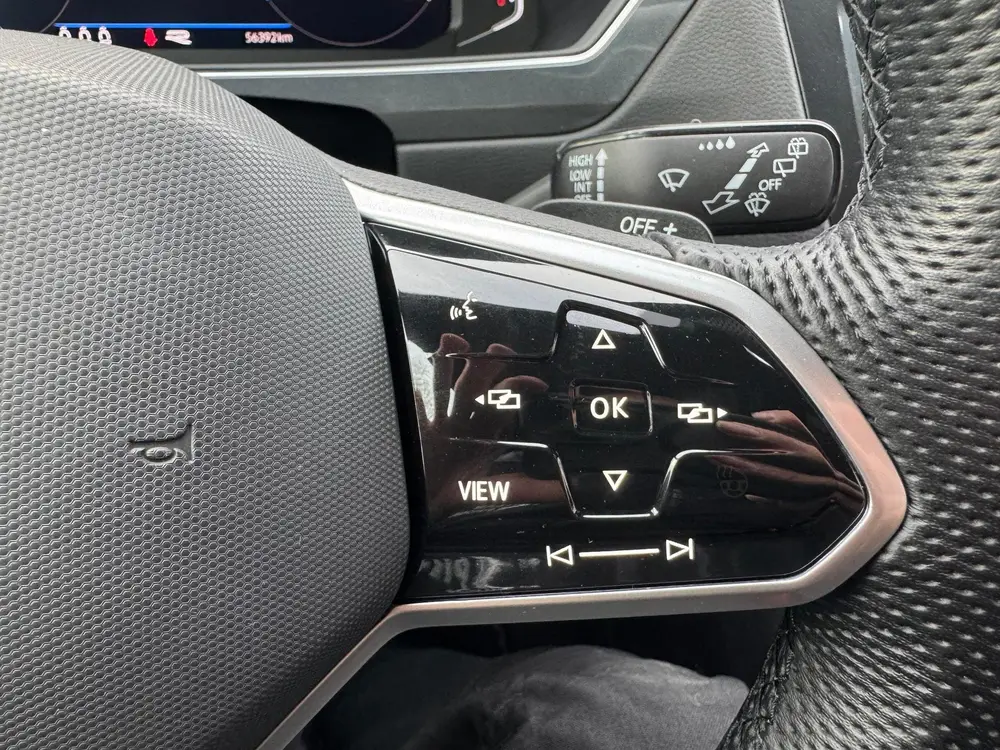 Volkswagen Tiguan 1.5 TSI 2X R-Line BOVAG GARANTIE CARPLAY/A uit 2021, foto 13