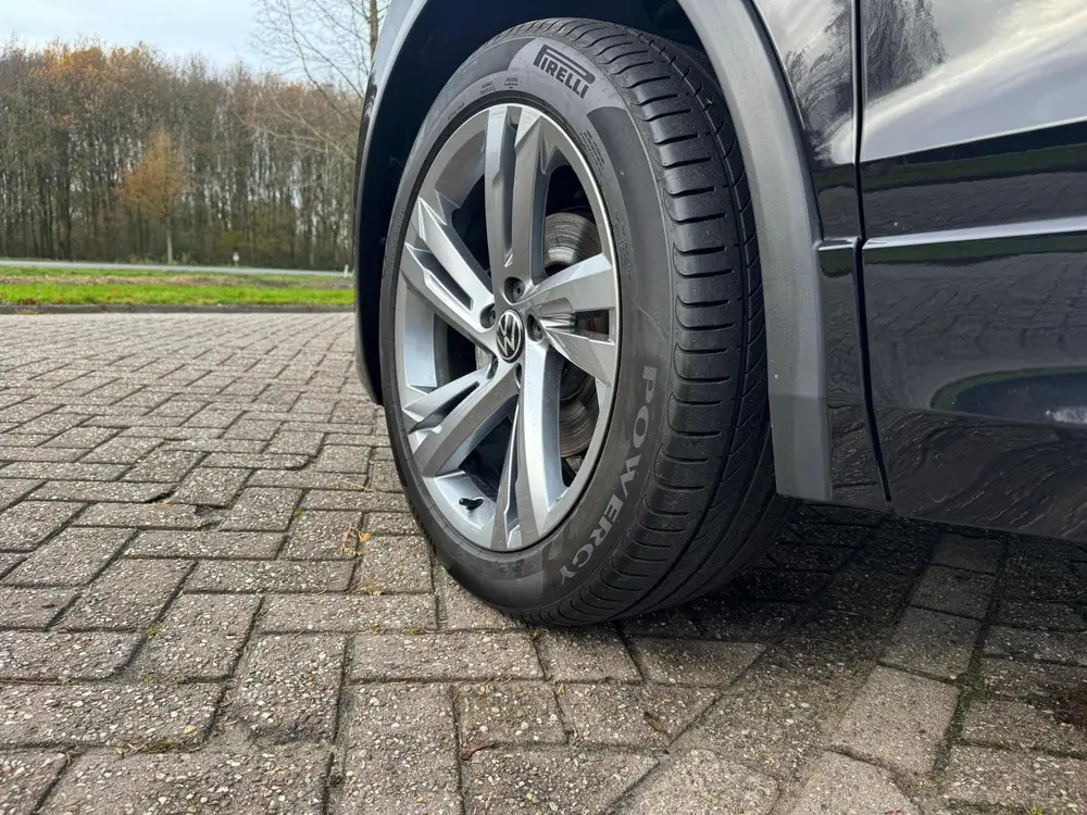 Volkswagen Tiguan 1.5 TSI 2X R-Line BOVAG GARANTIE CARPLAY/A uit 2021, foto 14