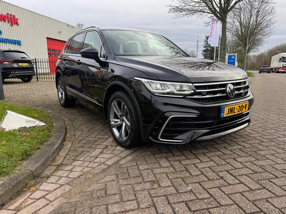 Volkswagen Tiguan 1.5 TSI 2X R-Line BOVAG GARANTIE CARPLAY/A uit 2021, foto 18