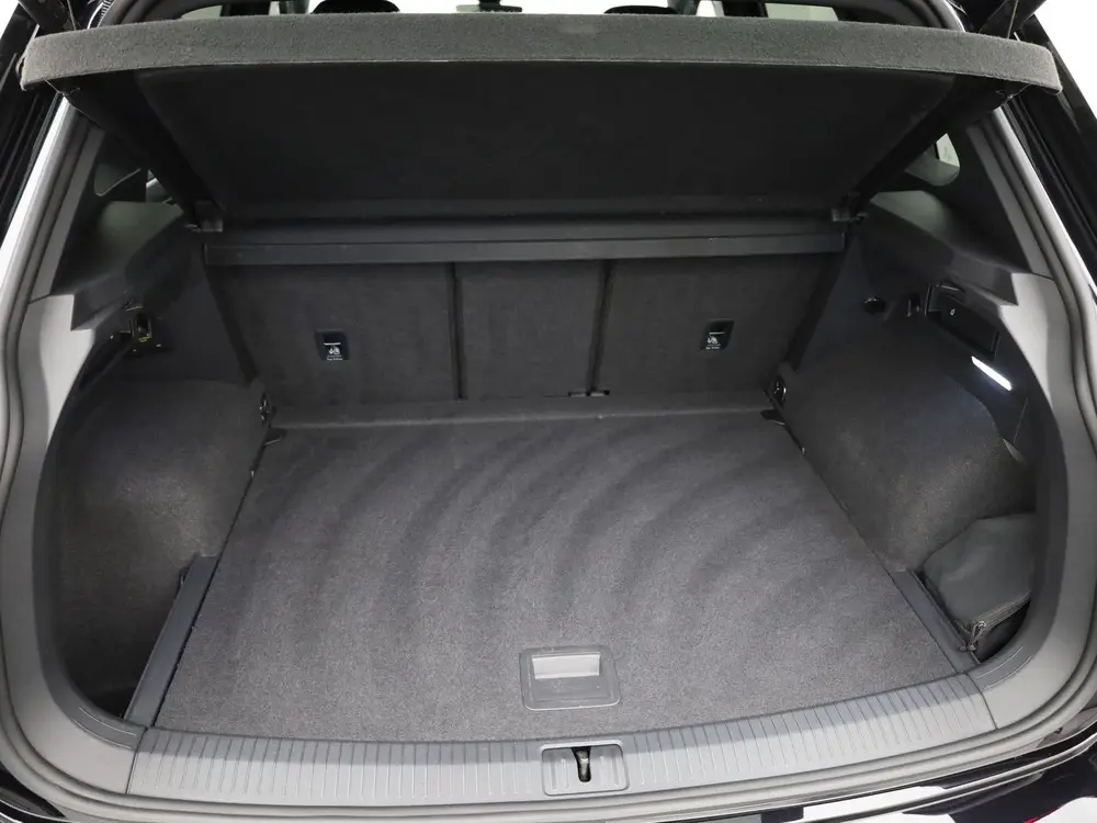 Volkswagen Tiguan 1.5 TSI R-Line Business | Black Style | He uit 2023, foto 19