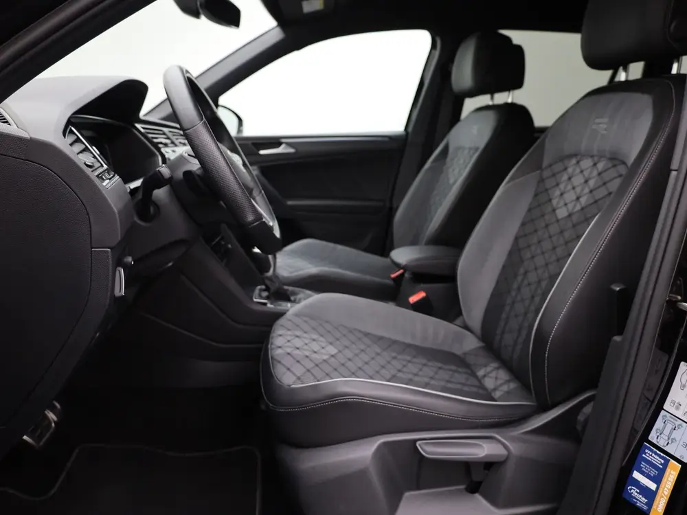 Volkswagen Tiguan 1.5 TSI R-Line Business | Black Style | He uit 2023, foto 6