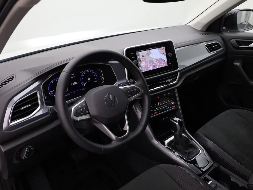 Volkswagen T-Roc 1.5 TSI Style | IQ Light | Camera | Stoelve uit 2023, foto 6