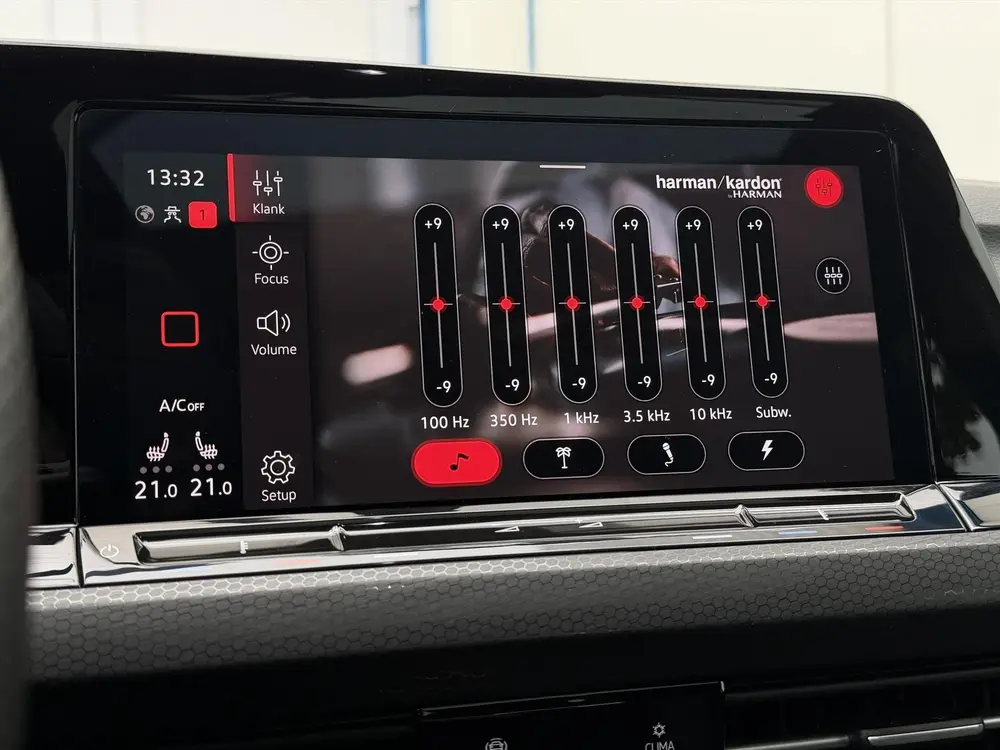 Volkswagen Golf 8 2.0 TSI GTI Clubsport 300PK / Pano / Nürb uit 2021, foto 16