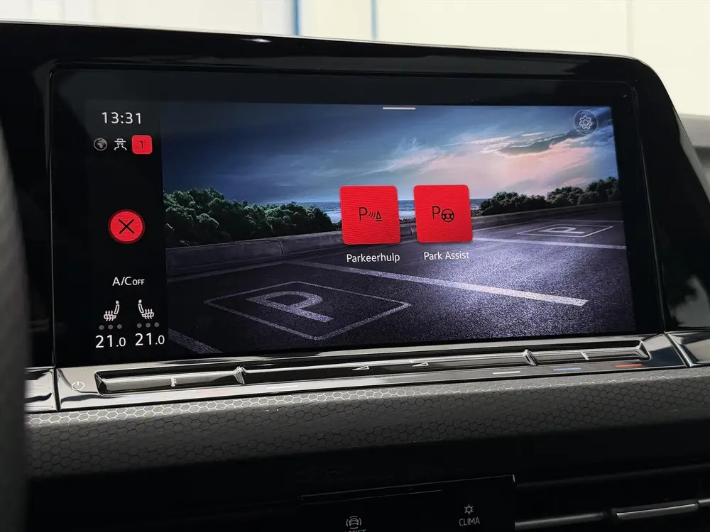 Volkswagen Golf 8 2.0 TSI GTI Clubsport 300PK / Pano / Nürb uit 2021, foto 17