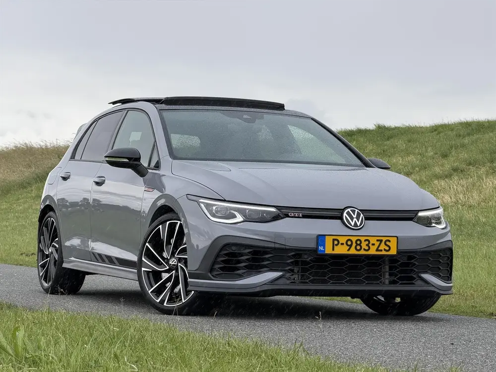 Volkswagen Golf 8 2.0 TSI GTI Clubsport 300PK / Pano / Nürb uit 2021, foto 2