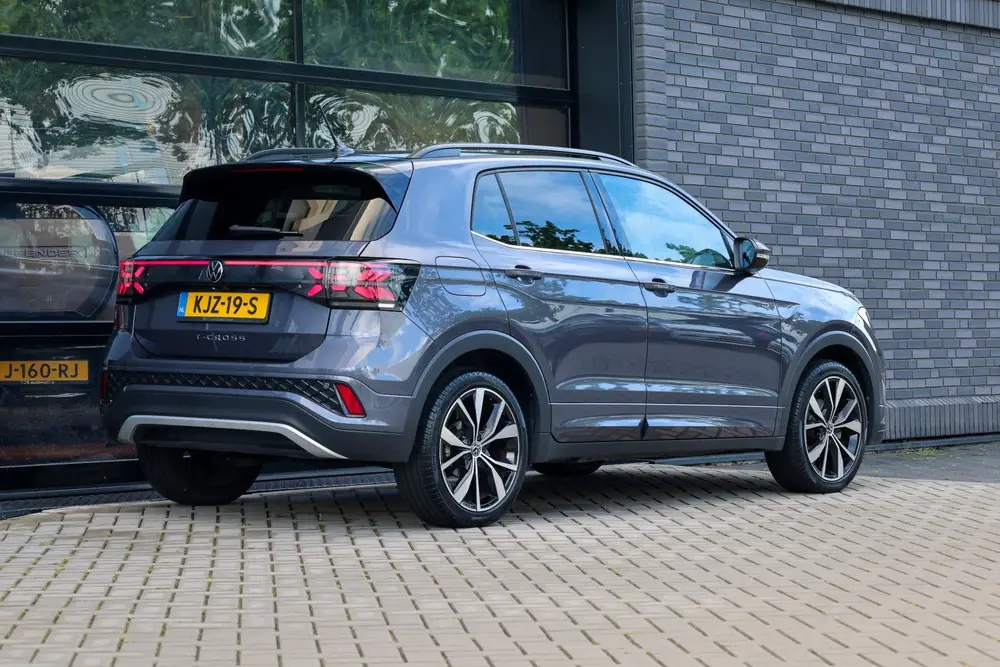 Volkswagen T-Cross 1.0 TSI R-Line Edition | R-LINE | ACC | I uit 2025, foto 18