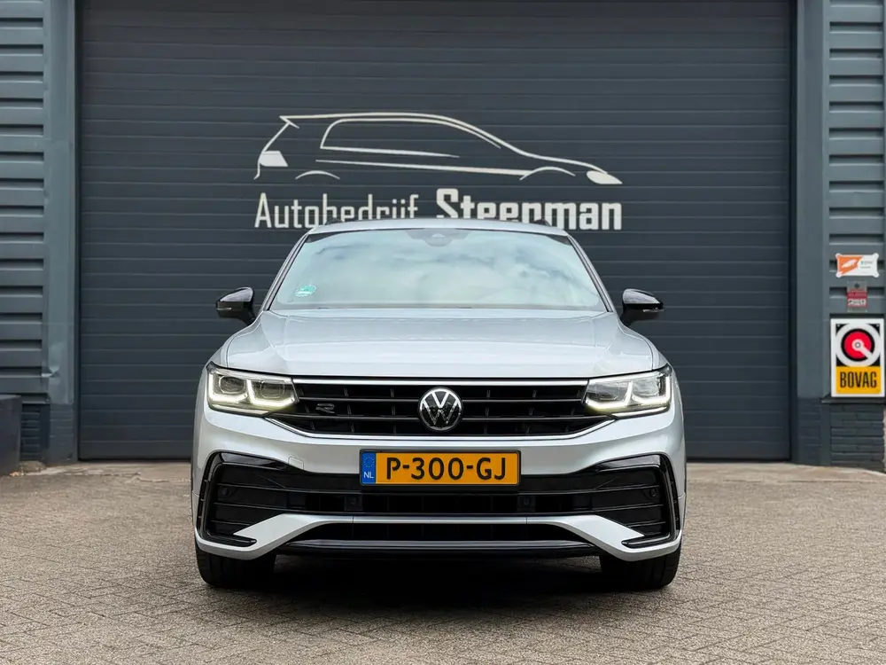 Volkswagen Tiguan 1.5 TSI R-Line Business+ | Pano | IQ | Cam uit 2022, foto 11