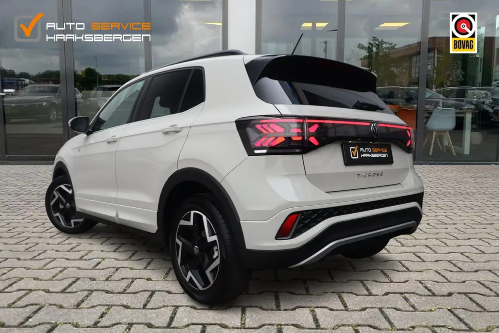 Volkswagen T-Cross 1.5 TSI R-Line | Matrix | ACC | Winter Pa uit 2025, foto 3