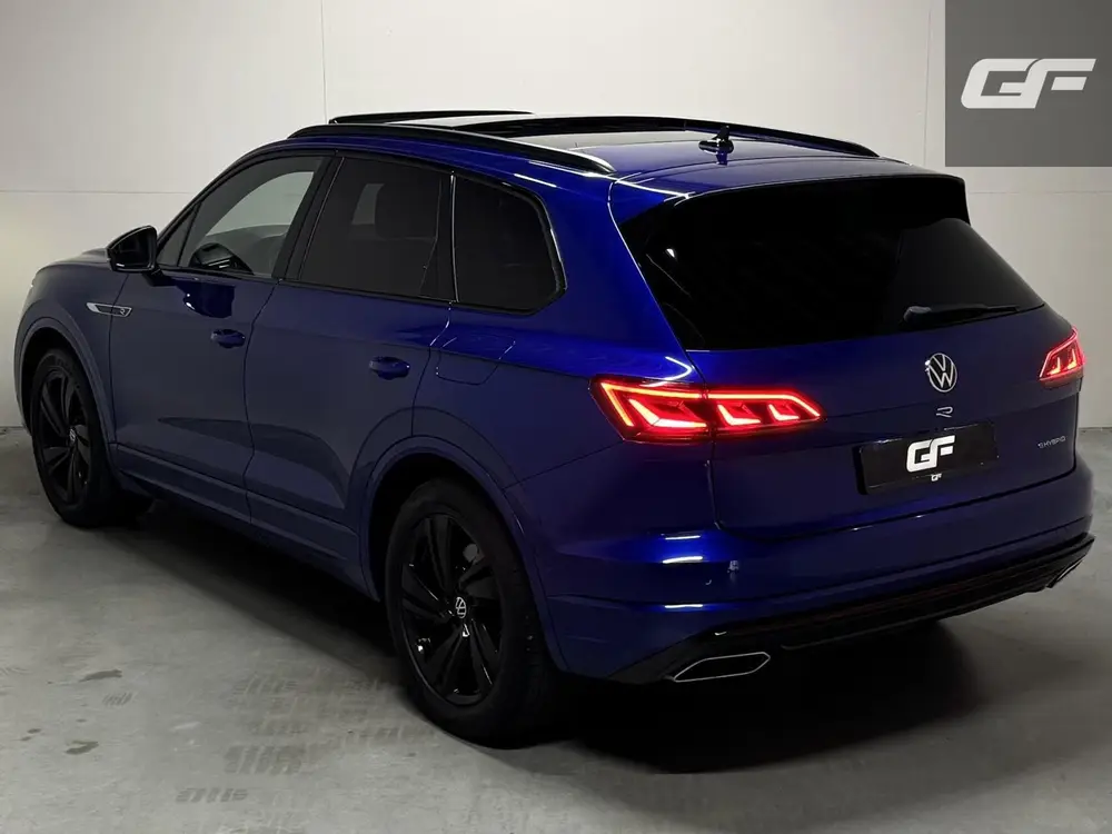 Volkswagen Touareg 3.0 TSi eHybrid 4MOTION R-Line Pano Lapiz uit 2020, foto 8