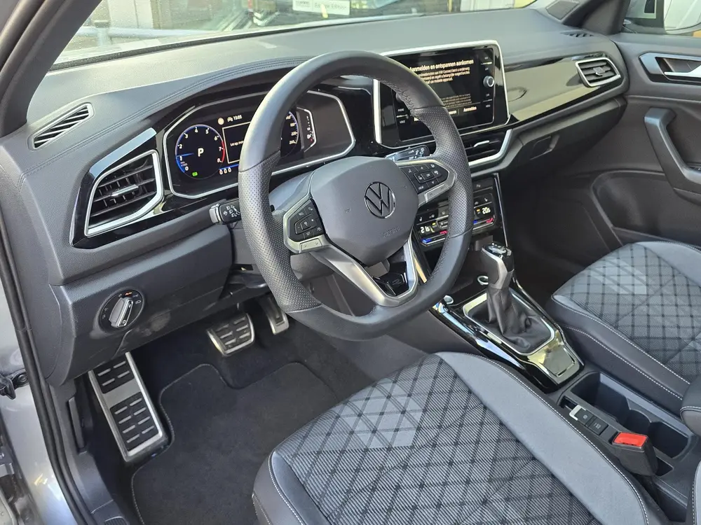 Volkswagen T-Roc 1.5 TSI R-Line Edition Virtual Cockpit Stuu uit 2025, foto 3