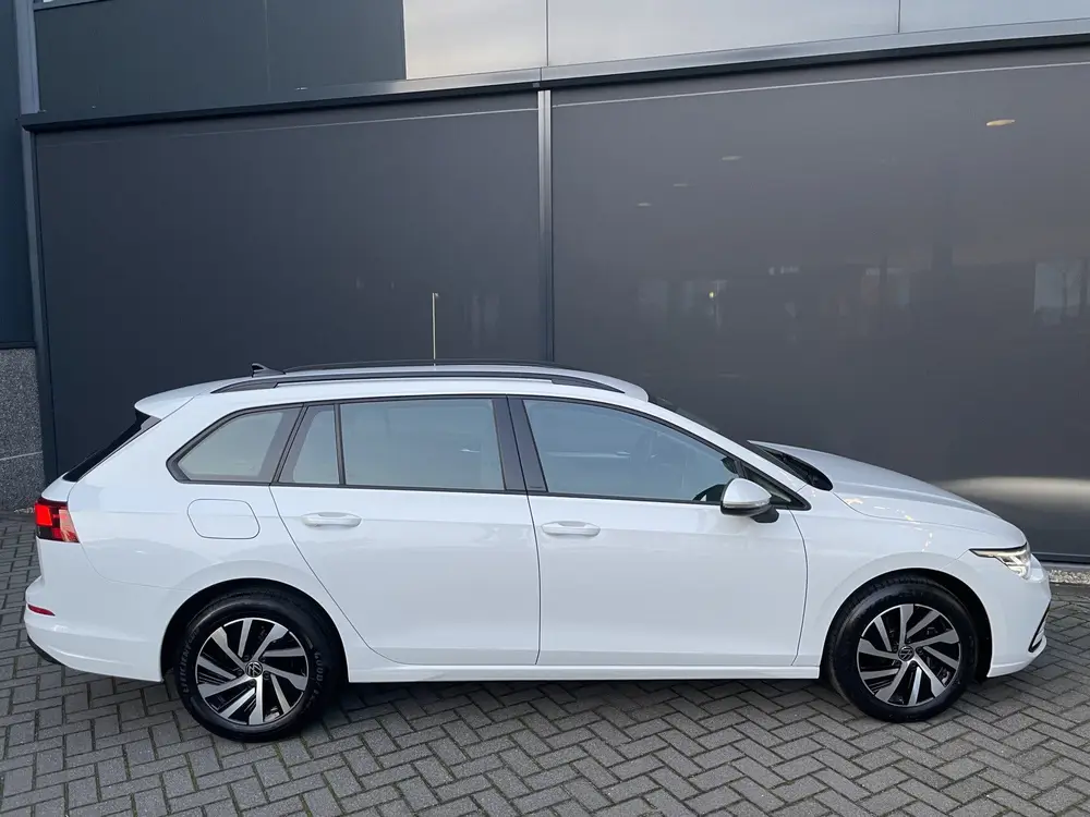 Volkswagen Golf Variant 2.0 TDI Life Business Full options m uit 2023, foto 6
