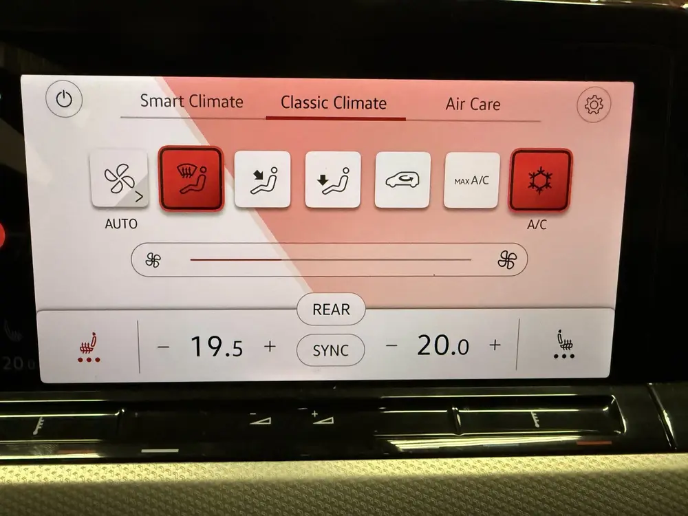 Volkswagen Golf 1.5 TSI 150 pk Move // Led // CarPlay // Sfe uit 2023, foto 17