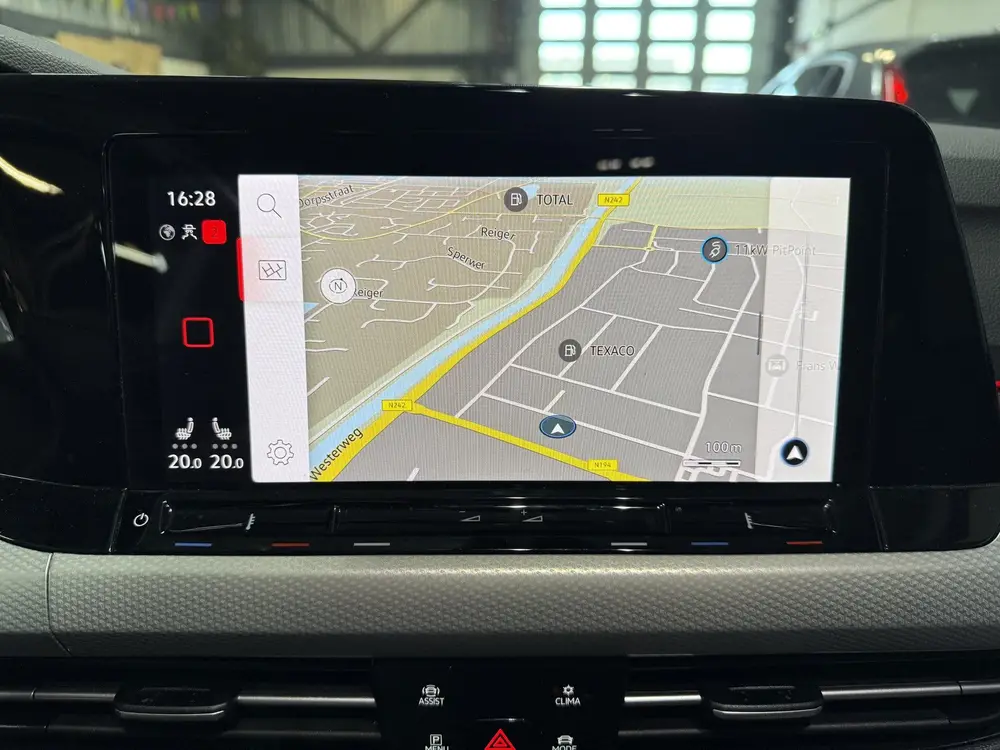 Volkswagen Golf 1.5 TSI 150 pk Move // Led // CarPlay // Sfe uit 2023, foto 9