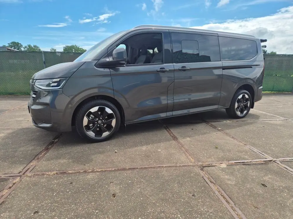 Volkswagen Caravelle Transporter T7 full options pano, verle uit 2026, foto 4