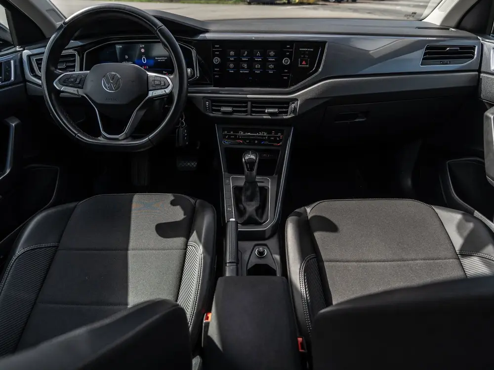 Volkswagen Taigo 1.0 TSI R-Line - AUTOMAAT - IQ LIGHT - PARK uit 2022, foto 19
