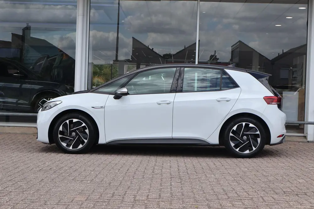 Volkswagen ID.3 204pk First 58 kWh | SoH 93% | Adaptive Crui uit 2020, foto 14