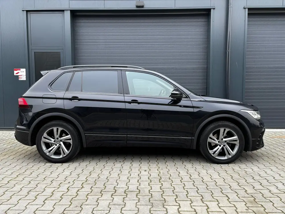Volkswagen Tiguan 1.5 TSI R-Line Black Style PANO IQ CAMERA uit 2021, foto 9