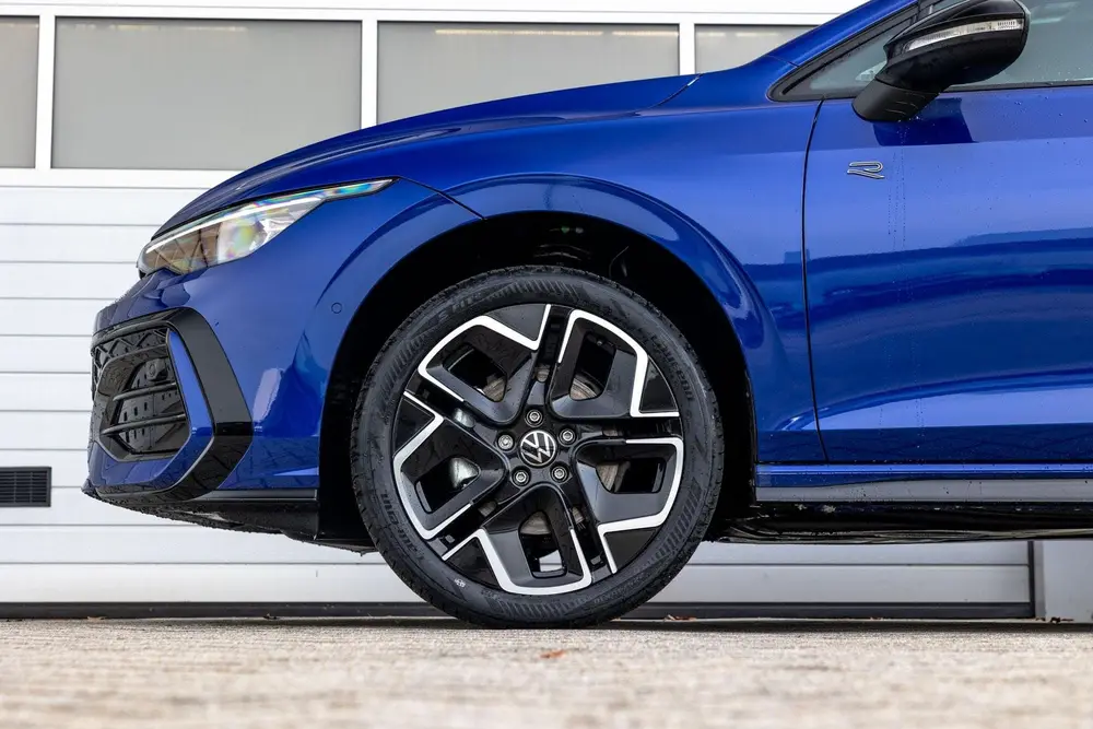 Volkswagen Golf Variant 1.5 eTSI 116pk DSG R-Line Edition | uit 2026, foto 12