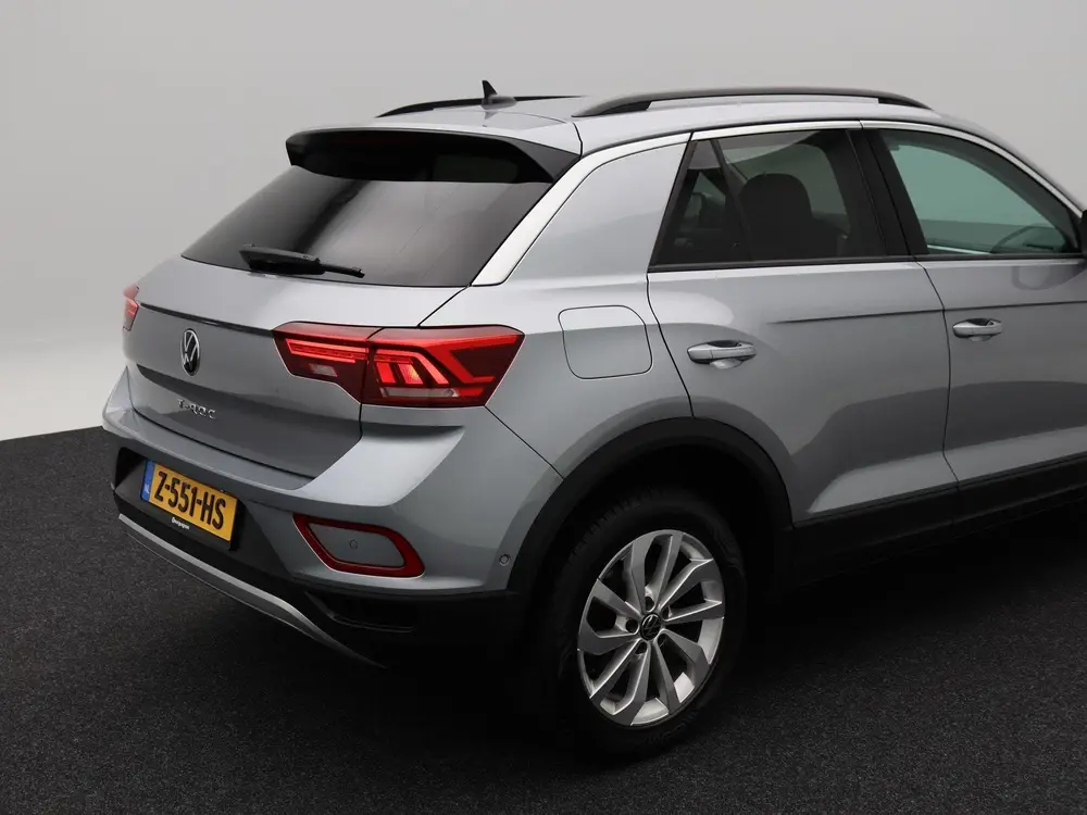Volkswagen T-Roc 1.0 TSi 110 Pk Life | Adaptive Cruise | Air uit 2024, foto 13