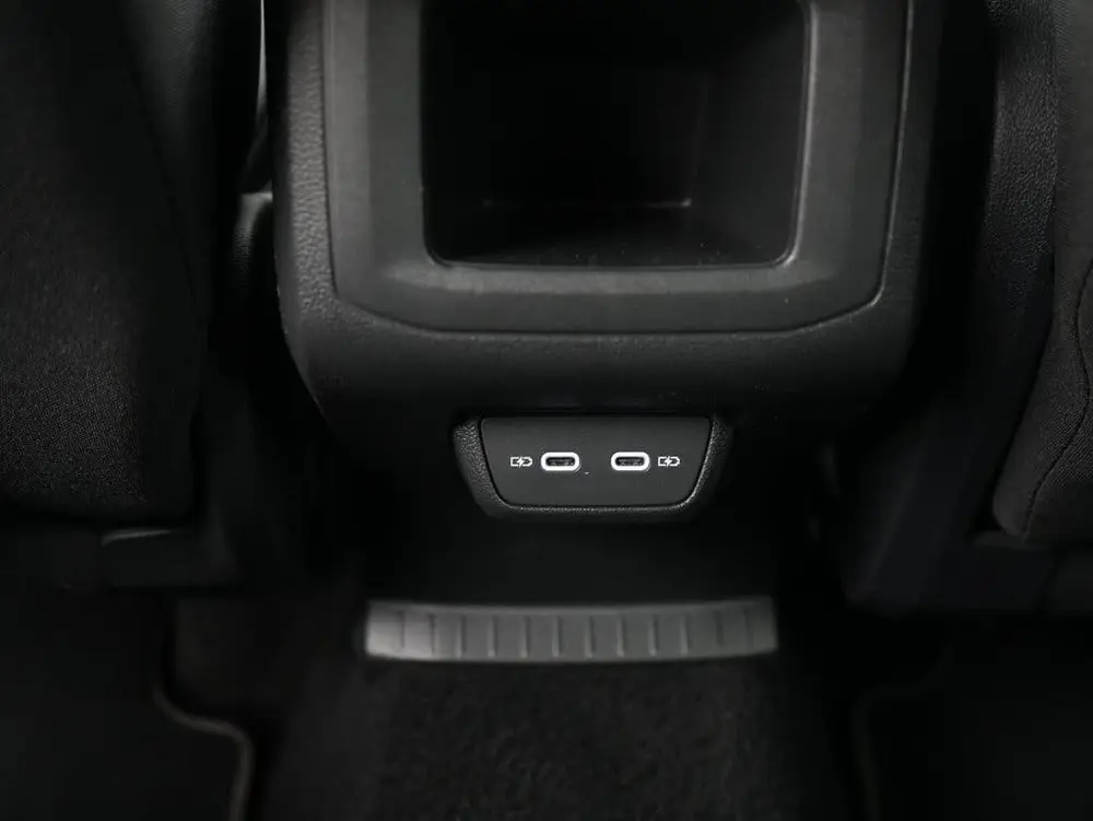 Volkswagen T-Cross 1.0 TSI R-Line 115PK DSG Automaat | Priva uit 2025, foto 17