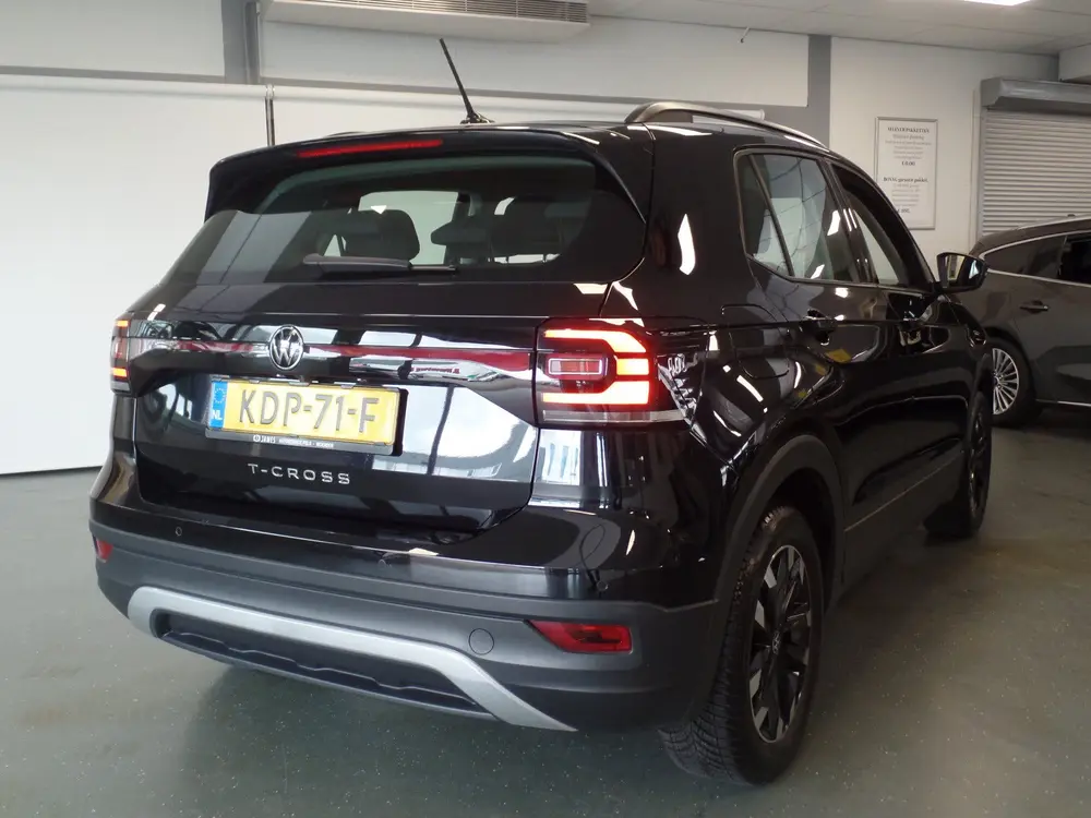 Volkswagen T-Cross 1.0 TSI Life Navigatie, Apple carplay, Ac uit 2023, foto 10